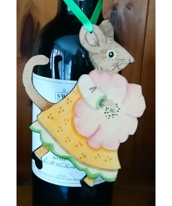 Mouse with Rose Door Hanger Mouse with Rose Door Hanger